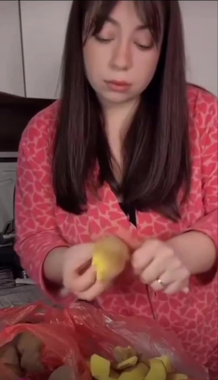 Нарезала картошку она - Рубрика комментаторов