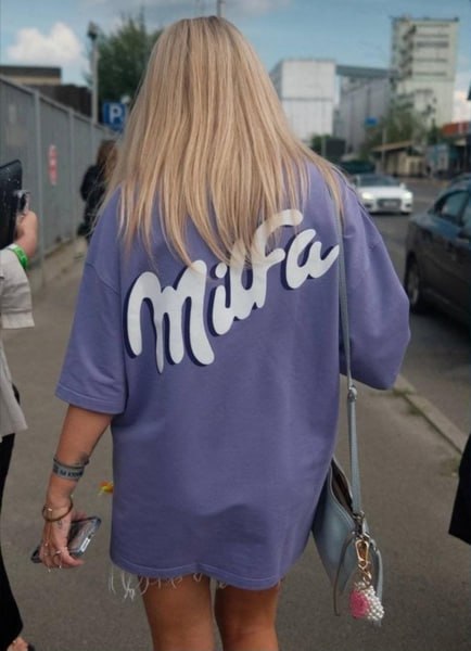 Свежая подборка юмора для взрослых — самые смешные мемы недели